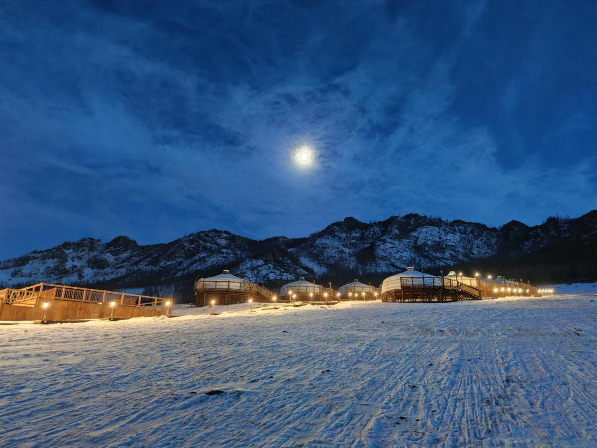 Terelj Resort Bayan Bulagiin Hural Luaran gambar
