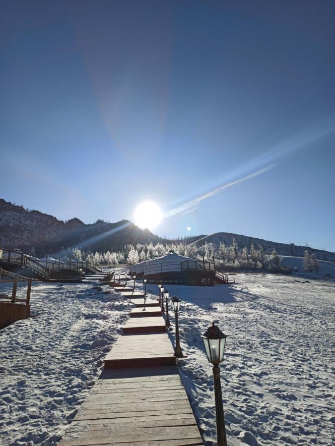 Terelj Resort Bayan Bulagiin Hural Luaran gambar